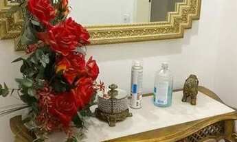 Imagem 3: Excelente apartamento de 170m² com uma ampla sala e varanda com uma linda vista