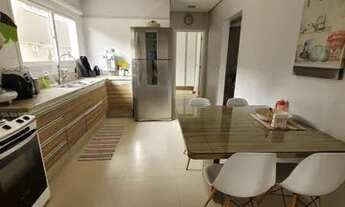 Imagem 6: Casa de condomínio para aluguel tem 285 metros quadrados com 3 quartos