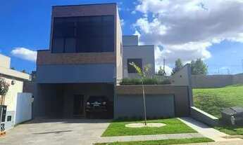 Imagem: Casa à venda, 3 suítes no Condomínio