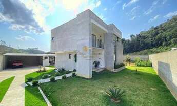 Imagem 3: Casa para Venda em Teresópolis, Vieira, 3 dormitórios, 2 suítes, 4 banheiros, 7 vagas