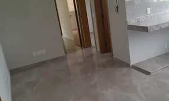 Imagem 2: Apartamento para Venda em Uberlândia, Tubalina, 2 dormitórios, 1 suíte, 2 banheiros, 1 vag