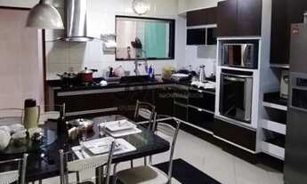 Imagem 3: Casa para venda possui 430 metros quadrados com 4 quartos em Indianópolis - Caruaru - PE