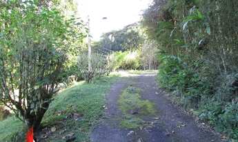 Imagem 5: Imobiliária Fabio Paes - Sítio a venda com 6.8 ha (68.000 m²) com córrego e muita natureza