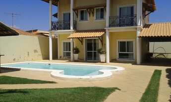 Imagem 4: Casa duplex, 3 suítes, excelente localização na mesma avenida que desce para o Beach Park