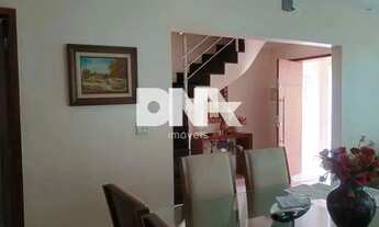 Imagem 2: Casa de rua : Triplex / Residencial / Praça da Bandeira