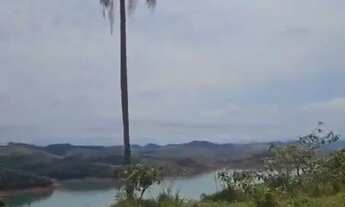 Imagem 5: Lindo Terreno em Jacareí Natureza, Tranquilidade e Pé na Água!