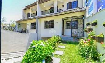 Imagem 2: Sobrado para venda com 215 metros quadrados com 2 quartos em Bacacheri - Curitiba - PR