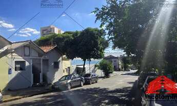 Imagem 2: Casa Térrea com 2 quartos sala ampla cozinha banheiro quintal piso frio travessa da Avenid