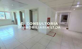 Imagem 6: TANQUE MIX MALL BUSINESS 21 M2 BANHEIRO SOCIAL AR CONDICIONADO SPLIT E CORTINA ROLÔ SALA S