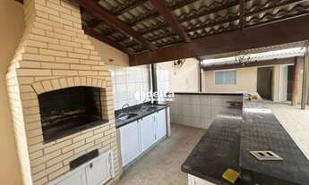 Imagem 2: Casa residencial com 3 quartos sendo 1 suíte disponível para venda no bairro Roosevelt em