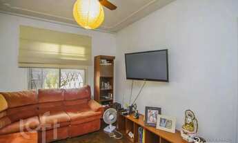 Imagem 2: Imóvel para venda possui 80 metros quadrados com 3 quartos em Menino Deus - Porto Alegre