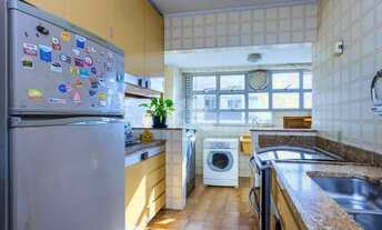 Imagem 6: Apartamento de 3 dormitórios com 2 vagas de garagem e infra no Menino Deus próximo a Orla