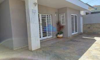 Imagem 3: Casa Térrea para Alugar com 4 dormitórios Pertinho da Lagoa do Taquaral