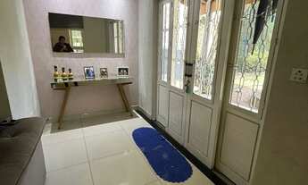 Imagem 2: Sobrado com lindo jardim - Analiso permutas