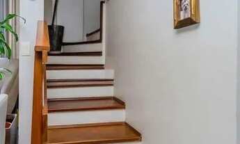 Imagem 7: Duplex Reformado com 2 Dormitórios e 1 Vaga Pronto para Morar