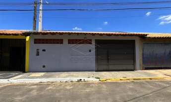 Imagem: Casa toda REFORMADA NO OURO VERDE!