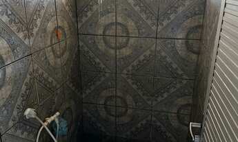 Imagem 7: Casa bem grande, com vizinhança agradável