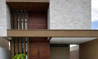 Imagem: Terras Alphaville- 330m², 5 Suítes, Energia