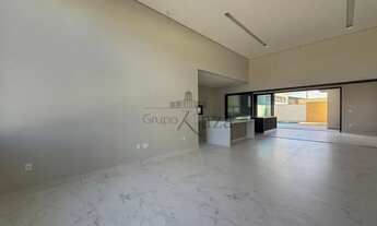 Imagem 2: Casa em Condomínio à Venda