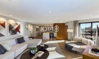 Imagem 2: APARTAMENTO IMPECÁVEL COM 3 QUARTOS NO BATEL!! Reformado e Impecável! - J8 Imóveis