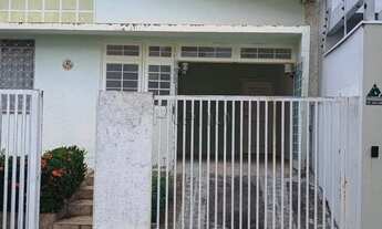 Imagem 2: Casa à venda em Campinas, Cambuí, com 2 quartos, com 179 m²