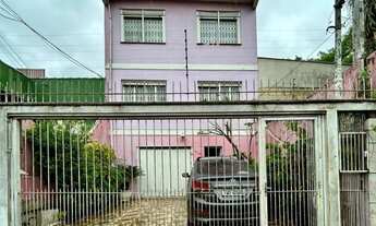 Imagem 2: Casa de 3 dormitórios, 4 banheiros, 3 vagas de garagem no bairro Agronomia