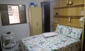 Imagem 2: Casa para Venda em Presidente Prudente, COHAB, 4 dormitórios, 1 suíte, 1 banheiro, 2 vaga