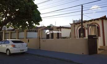 Imagem 2: Casa comercial com móveis projetados, a poucos metros da Avenida Pontes Vieira