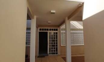 Imagem 3: Sobrado Padrão para Venda em Parque dos Bandeirantes Ribeirão Preto-SP