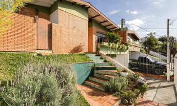 Imagem: Porto Alegre - Casa Padrão - Jardim Sabará