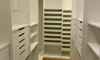 Imagem 6: Linda casa com acabamento de primeira, com 3 quartos sendo 3 suites e 2 vagas de garagem à