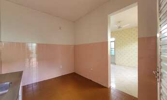 Imagem 7: ALUGUEL- CASA COM 4 QUARTOS NO MARCO