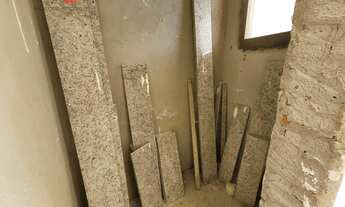 Imagem 5: Sobrado para Venda em Curitiba, Xaxim, 3 dormitórios, 1 suíte, 4 banheiros, 2 vagas