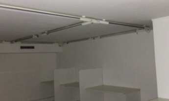 Imagem 3: Ponto comercial/Loja/Box para aluguel e venda tem 272 metros quadrados com 1 quarto