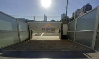 Imagem 6: Casa para Locação em Itajaí, Centro, 3 dormitórios, 3 suítes, 4 banheiros, 2 vagas