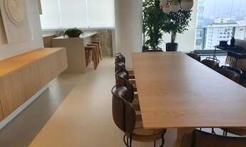 Imagem 4: Apartamento para venda possui 248 m2 com 3 suítes e 4 vagas