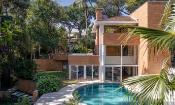 Imagem 2: Chácara Flora Casa com 5 dormitórios