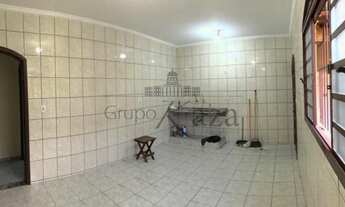 Imagem 4: Excelente Casa Térrea no Jardim Satélite - 3 Dormitórios - 217m²