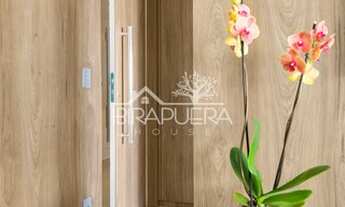 Imagem 7: Apartamento de 95m² com reforma impecável em prédio novo. São 95m² distribuídos em 3 quart