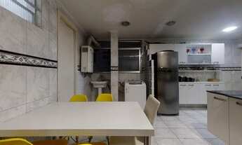 Imagem 4: Apartamento para venda possui 110 metros quadrados com 3 quartos em Copacabana - Rio de Ja