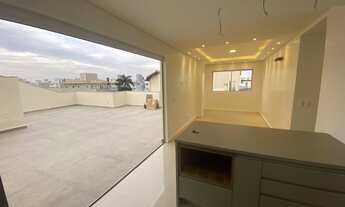 Imagem: Financia. Cobertura semi mobiliada com 2