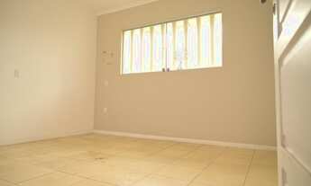 Imagem 6: Casa para aluguel e venda possui 670 metros quadrados com 3 quartos em Pituba - Salvador