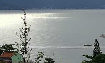 Imagem 2: Lote/Terreno para venda possui 559 metros quadrados em Ribeirão da Ilha - Florianópolis