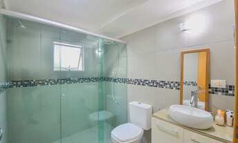 Imagem 5: Casa para venda com 250 metros quadrados com 2 quartos em Bacacheri - Curitiba - PR