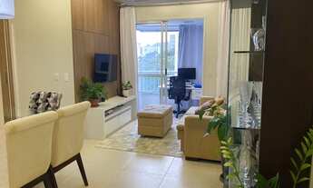 Imagem 4: Lindo apartamento Decorado de 2 dormitórios, sendo 1 suíte, sacada com churrasqueira e gar