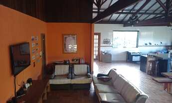 Imagem 3: Casa de condomínio para aluguel tem 300 metros quadrados com 4 quartos