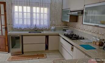 Imagem 7: Casa Térrea com 3 Dormitórios, sendo 1 Suíte, Amplo Quintal