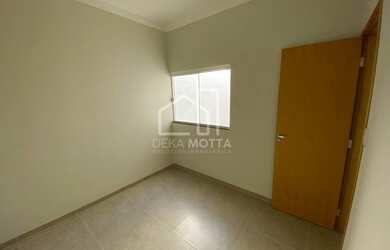 Imagem 5: Casa para Venda em Uberlândia, Laranjeiras, 2 dormitórios, 1 suíte, 2 banheiros, 2 vagas