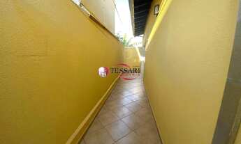 Imagem 4: Aluga -Casa Residencial São José do Rio Preto - SP 3 Dormitórios com AE no corredor, cozin