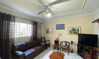 Imagem 5: Casa com 4 dormitórios e ampla área de churrasqueira